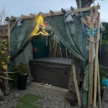 La Guinguette Du Ti Bonheur *